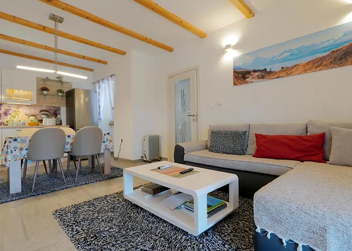 別荘 2 Bedroom Stunning In *