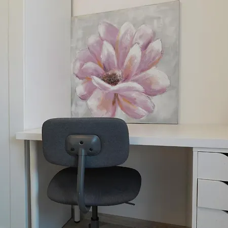 2 Bedroom Stunning In Prázdninový dům