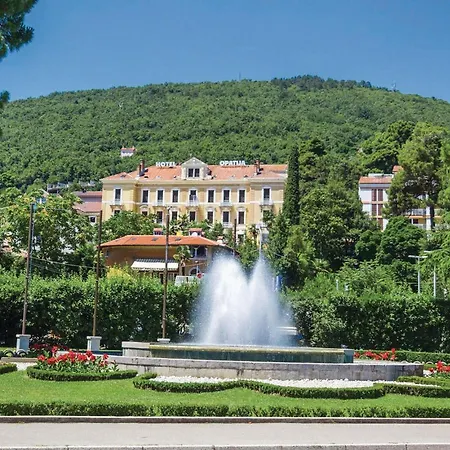 Casa vacanze 2 Bedroom Stunning In Kastav